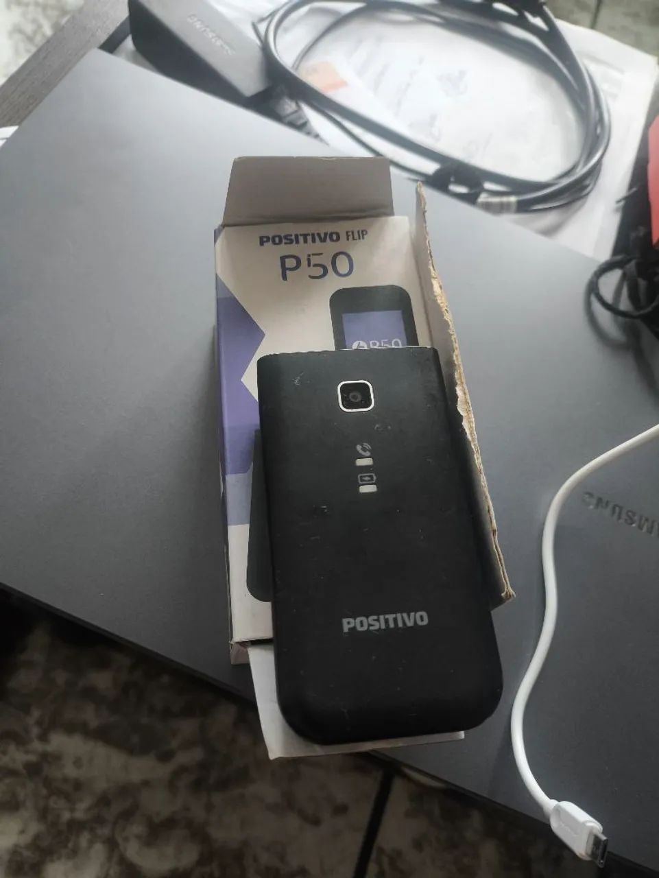 Celular Positivo Flip 