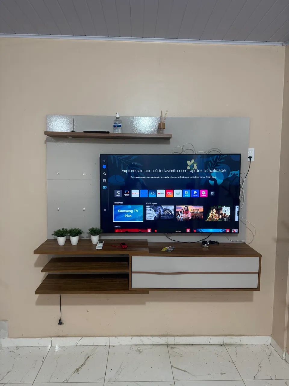 Vende-se painel para TV de até 60 polegadas  - Foto 2