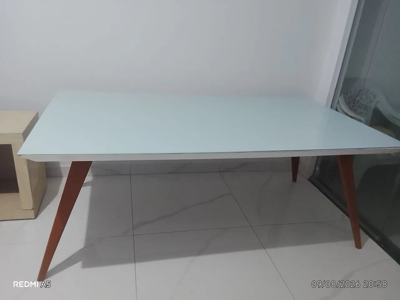 Vende se mesa 