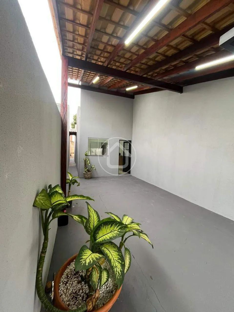 CASA COM 2 DORMITORIOS E ENERGIA SOLAR - Foto 3