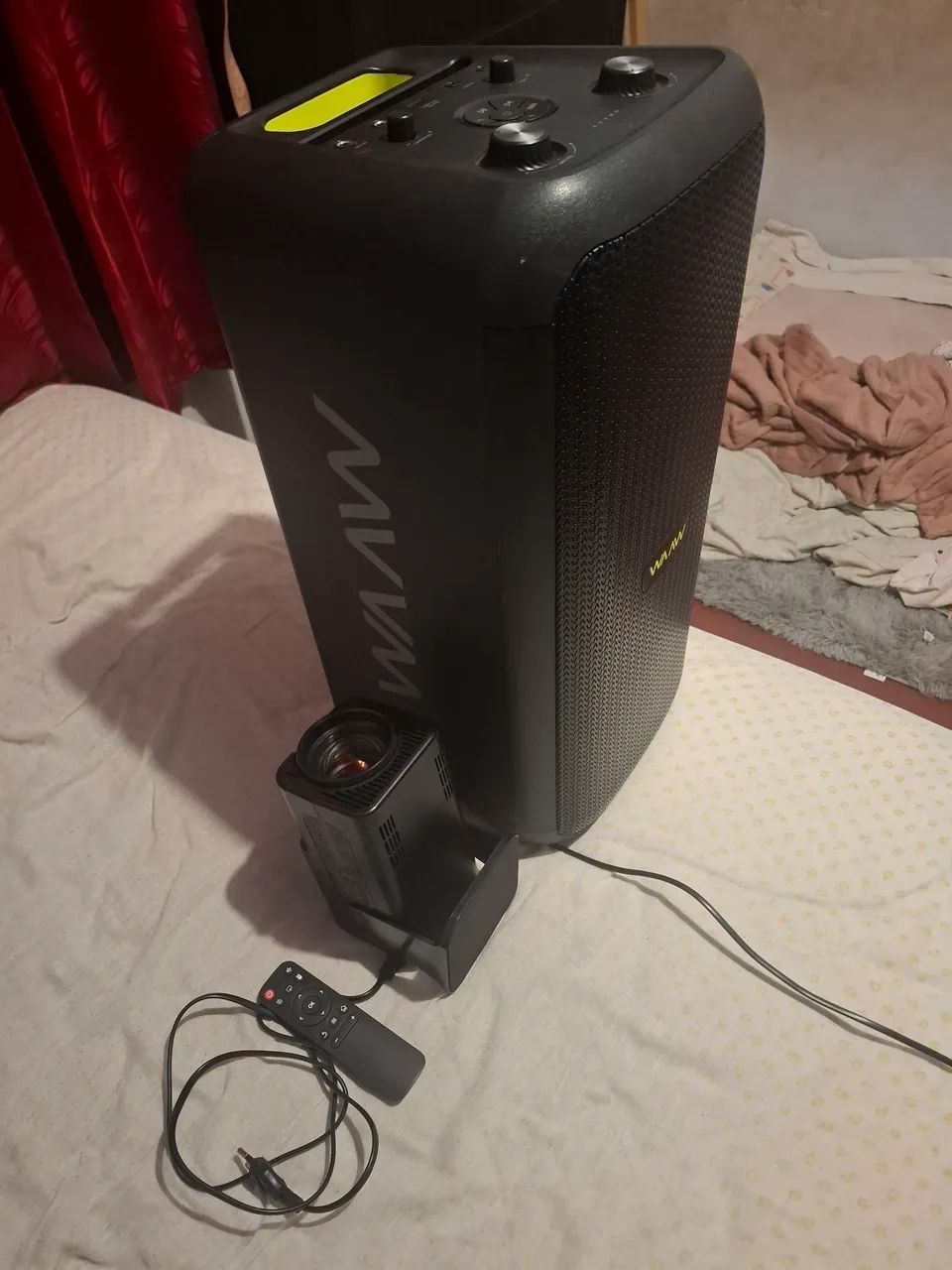 Caixa de som alok infinite 200 160w e projetor Hy320 4k - Foto 3