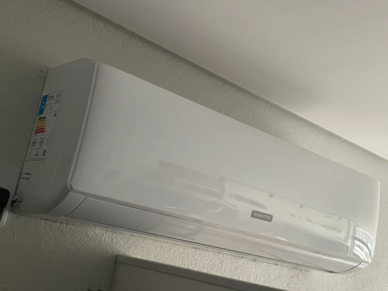 Se Condicionado agratto 18000 btus