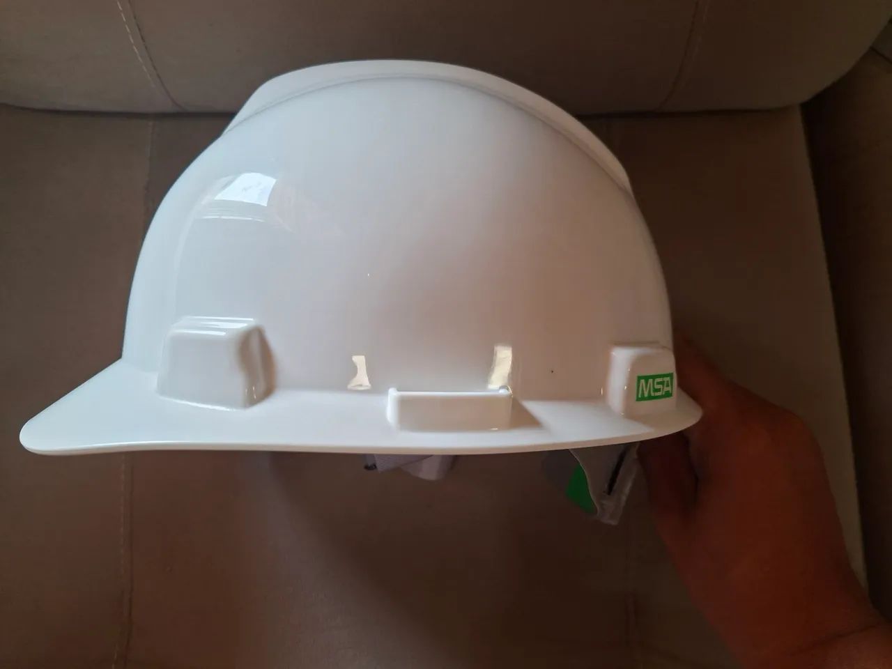 Capacete MSA novo