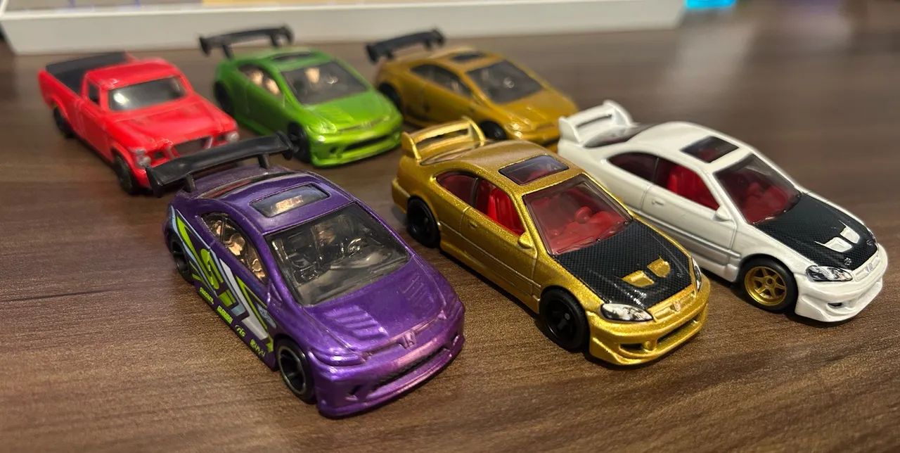 Lote Hot Wheels - Super, Premium e Main line - Foto 4