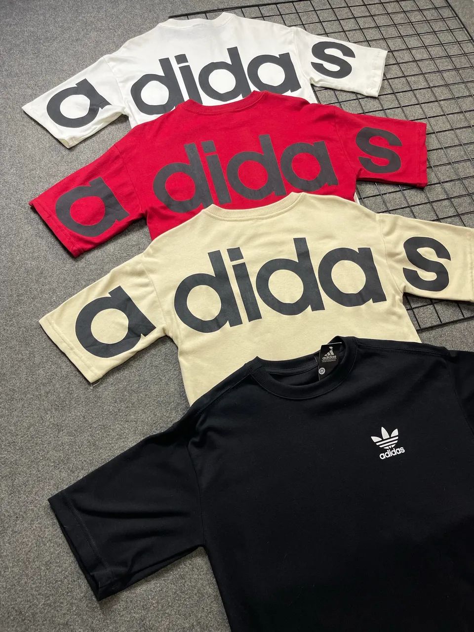 Oversized adidas  - Foto 3