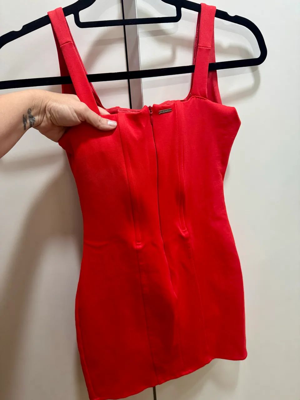 Vestido lança perfume  - Foto 3