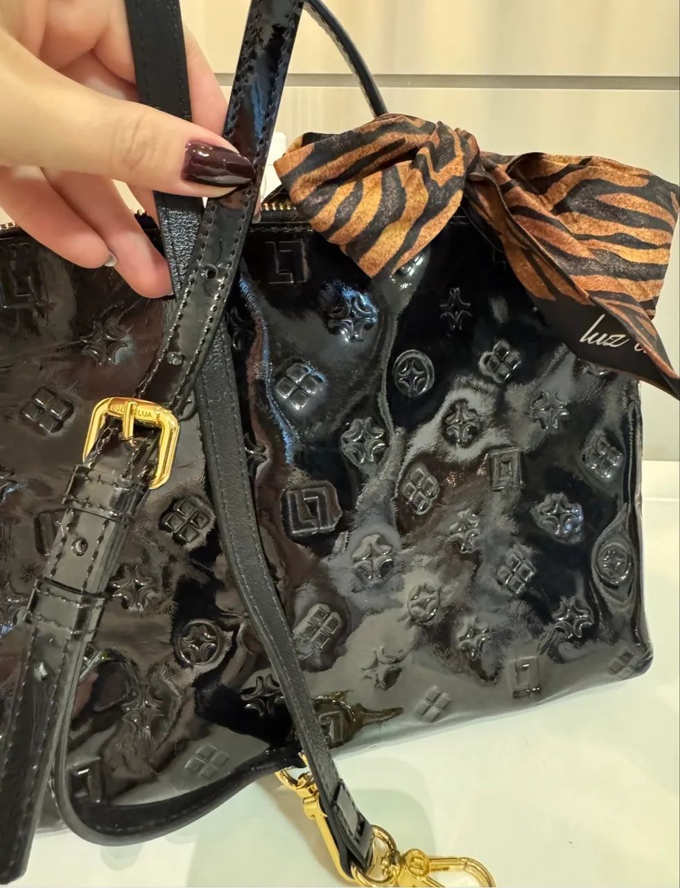 Bolsa luz da lua couro verniz preta nova perfeita - Foto 2