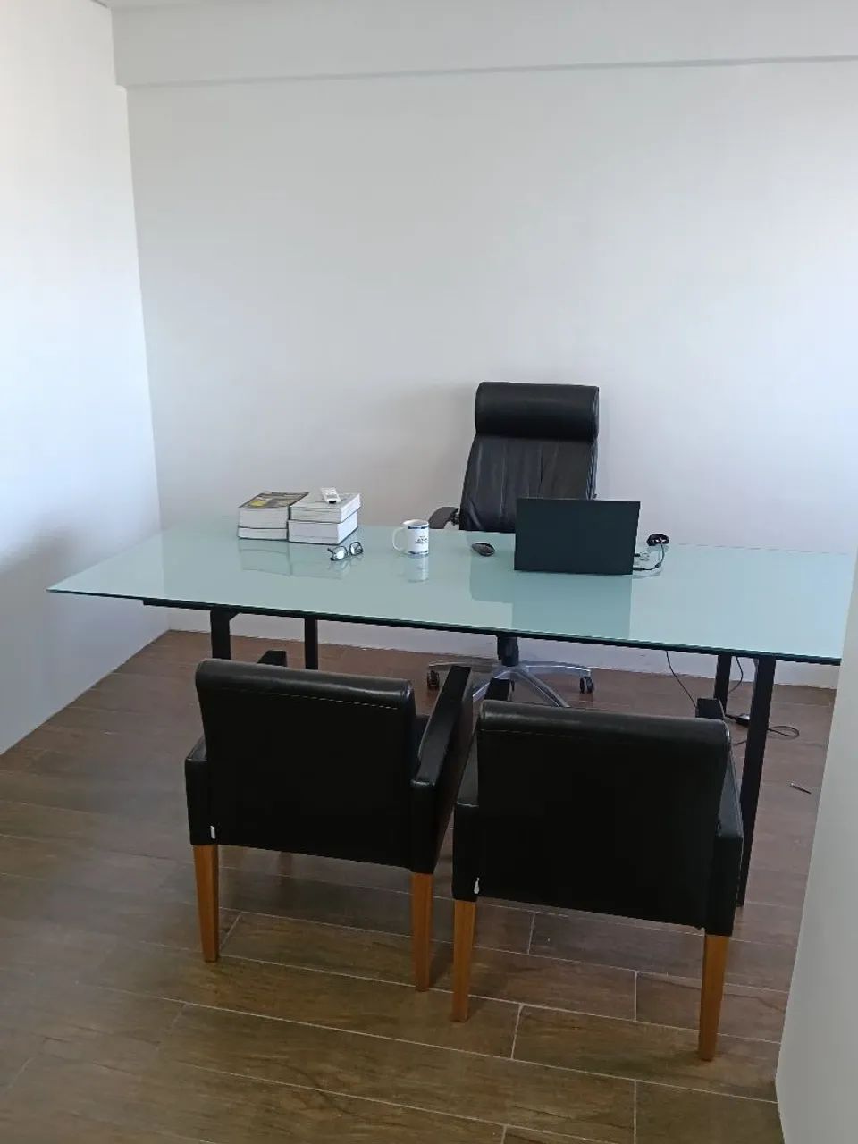 Mesa de reunião  - Foto 4