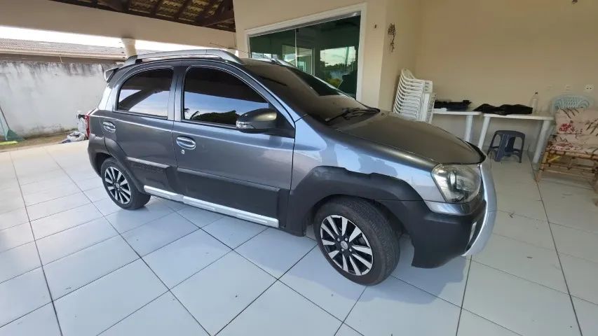 Toyota Etios ETIOS CROSS 1.5 Flex 16V 5p Mec. 2016