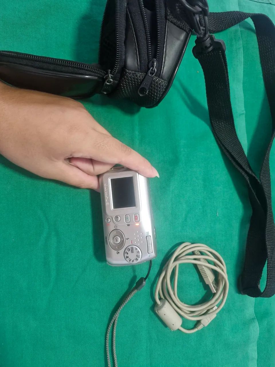 Câmera Digital Olympus - Compacta e Funcional - Foto 4