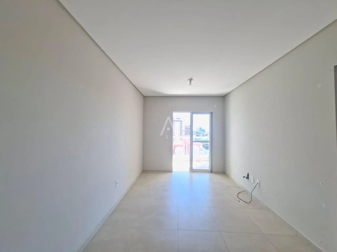 Apartamento no centro para locação Edifício Siena com 2 quartos sendo 1 suíte em Cascavel  - Foto 4