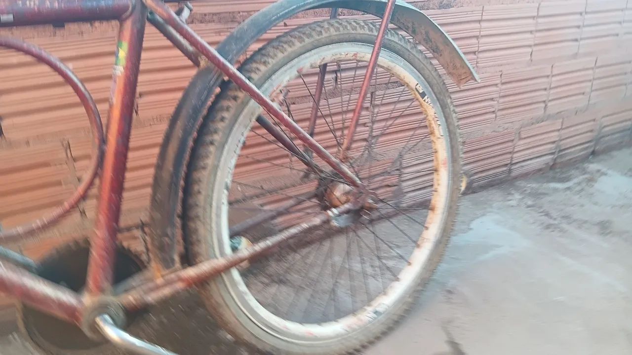 Bicicleta  - Foto 3