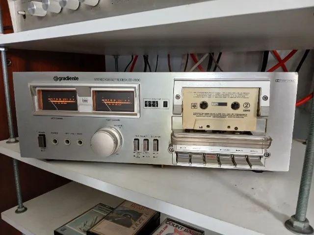 Tape deck Gradiente 2800