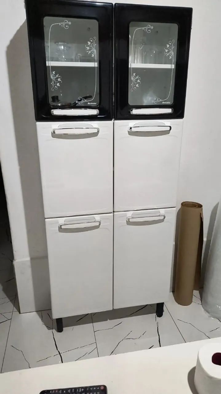 Vende-se armário de cozinha