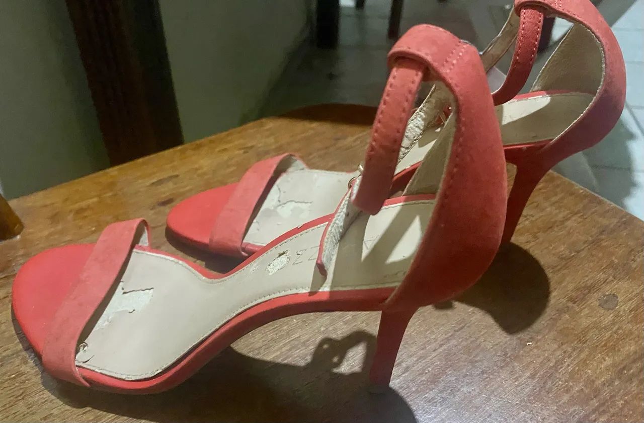 Sandália Arezzo número 35  - Foto 4