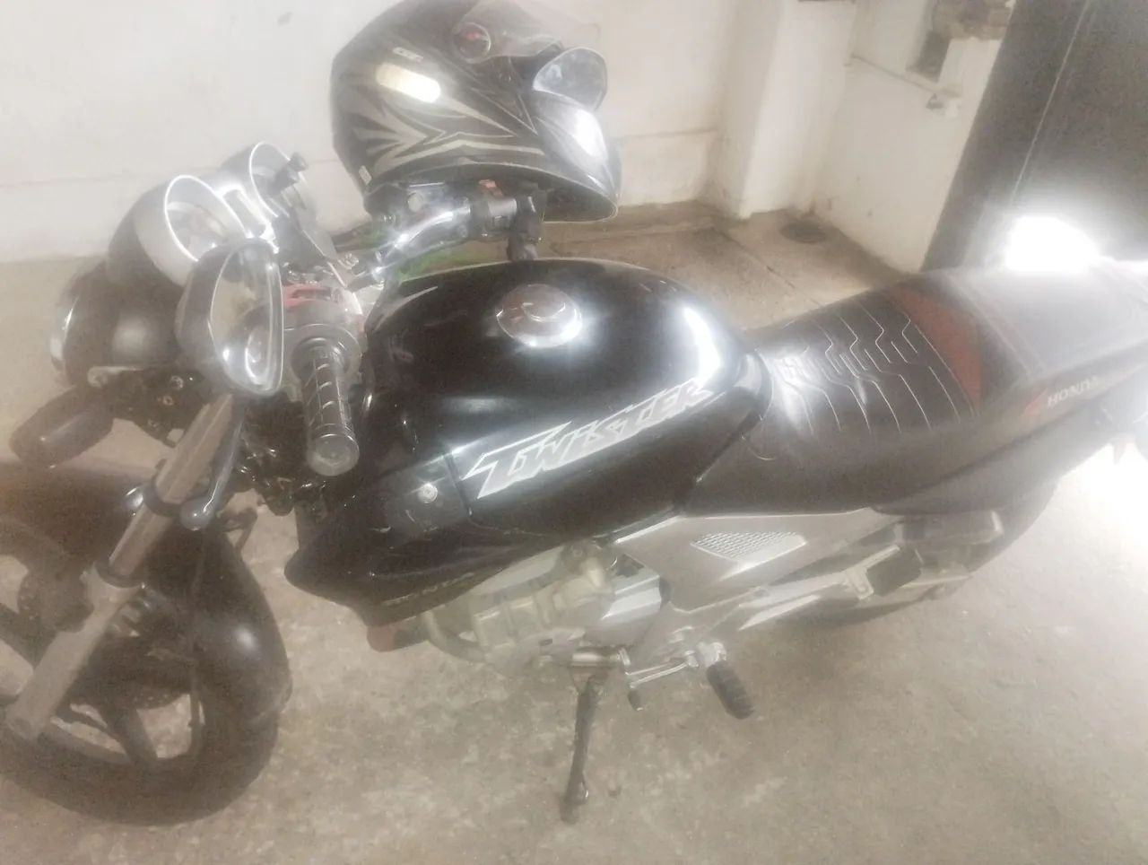 CB Twister 250cc - Foto 3