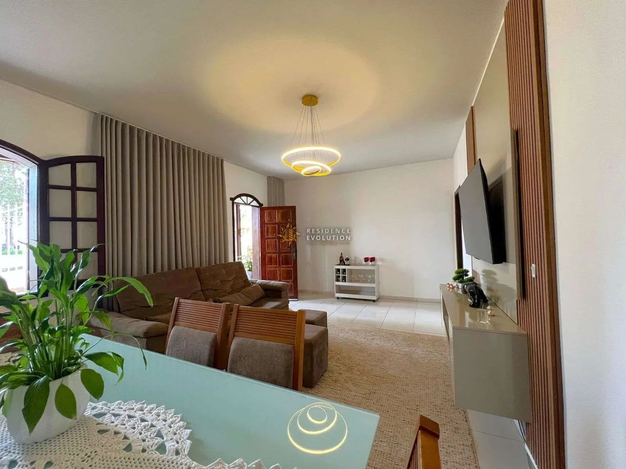 Casa, 6 quartos, 2 suites, 6 vagas - Foto 4