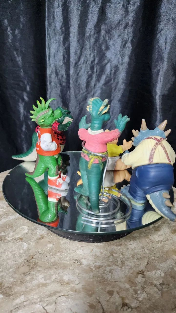 Família dinossauro anos 90 original - Hobbies e coleções - Capim