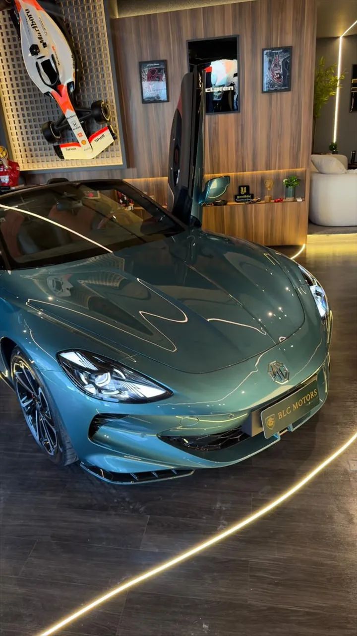 MG Cyberster AWD 2026 - Foto 2