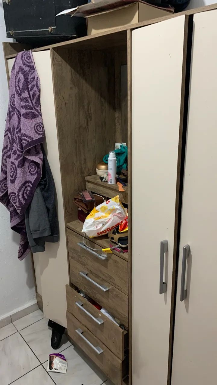 Guarda roupa 4 portas  - Foto 2