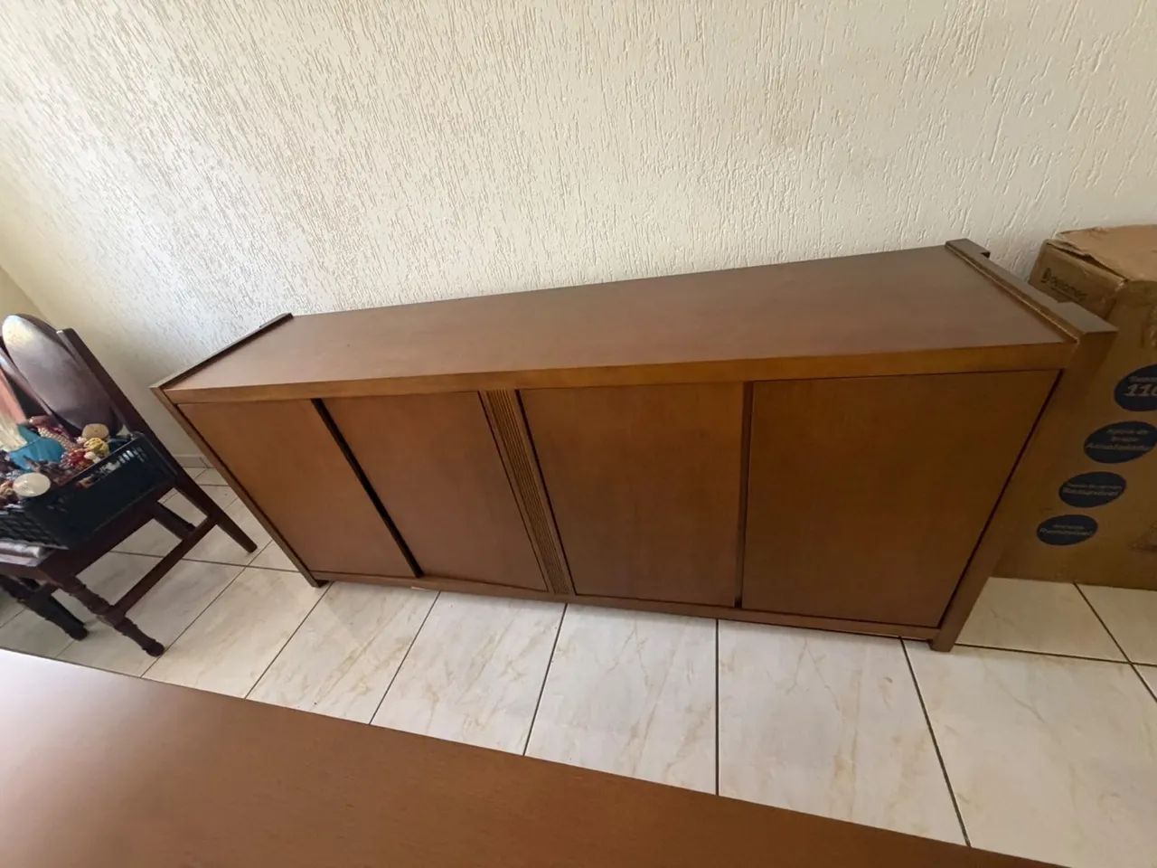 Vendo mesa de jantar e aparador  - Foto 5