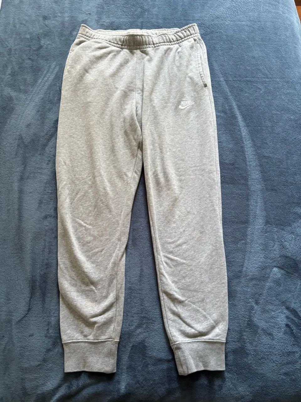 Calça Nike Cinza P