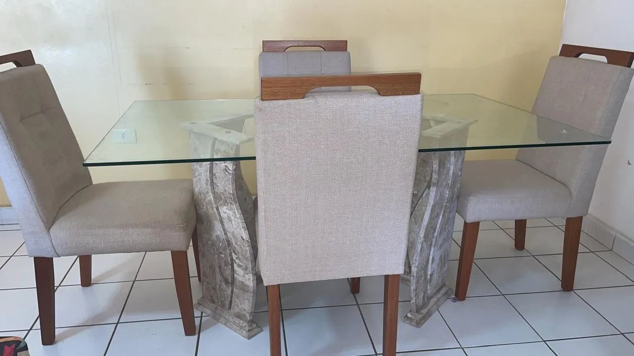 Mesa com 4 cadeiras - Foto 4
