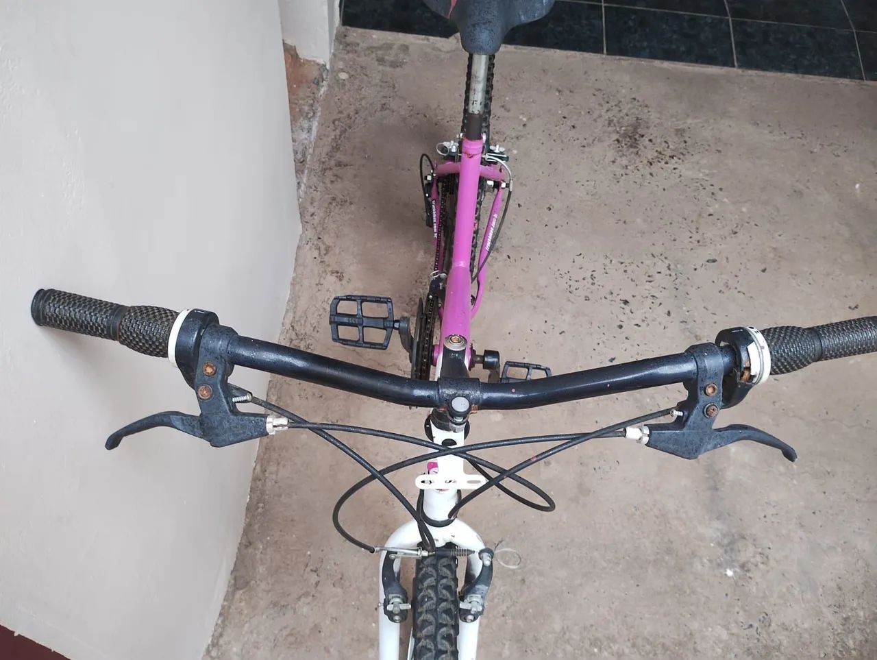 Bicicleta Rosa da Track - Foto 5