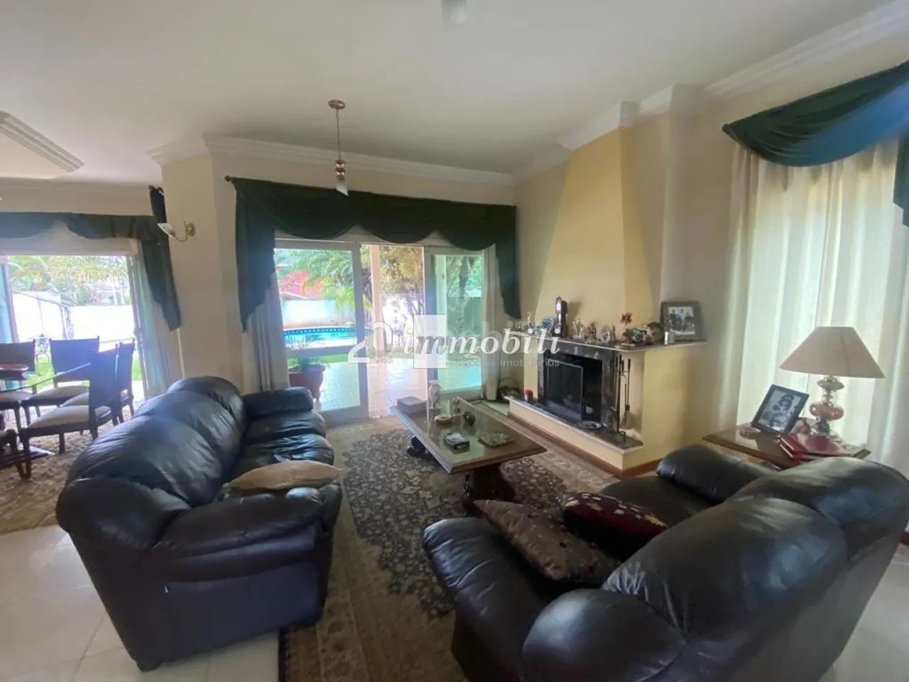 Condomínio Golf Village, com 5 quartos sendo 4 suítes e lazer - Foto 3