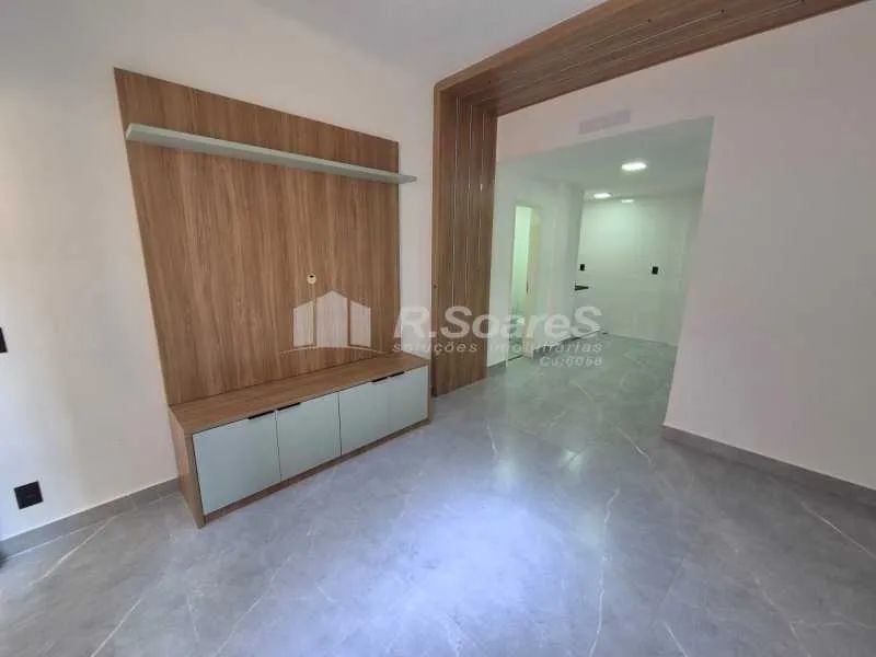 Sala/Quarto reformado ao pés da praia da Urca! - Foto 4