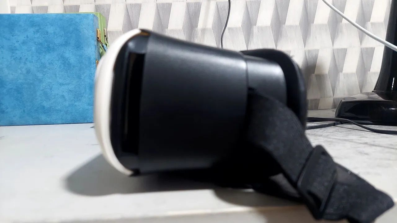 Óculos de realidade virtual VR Box | Usado em excelente estado 100% funcional - Foto 4