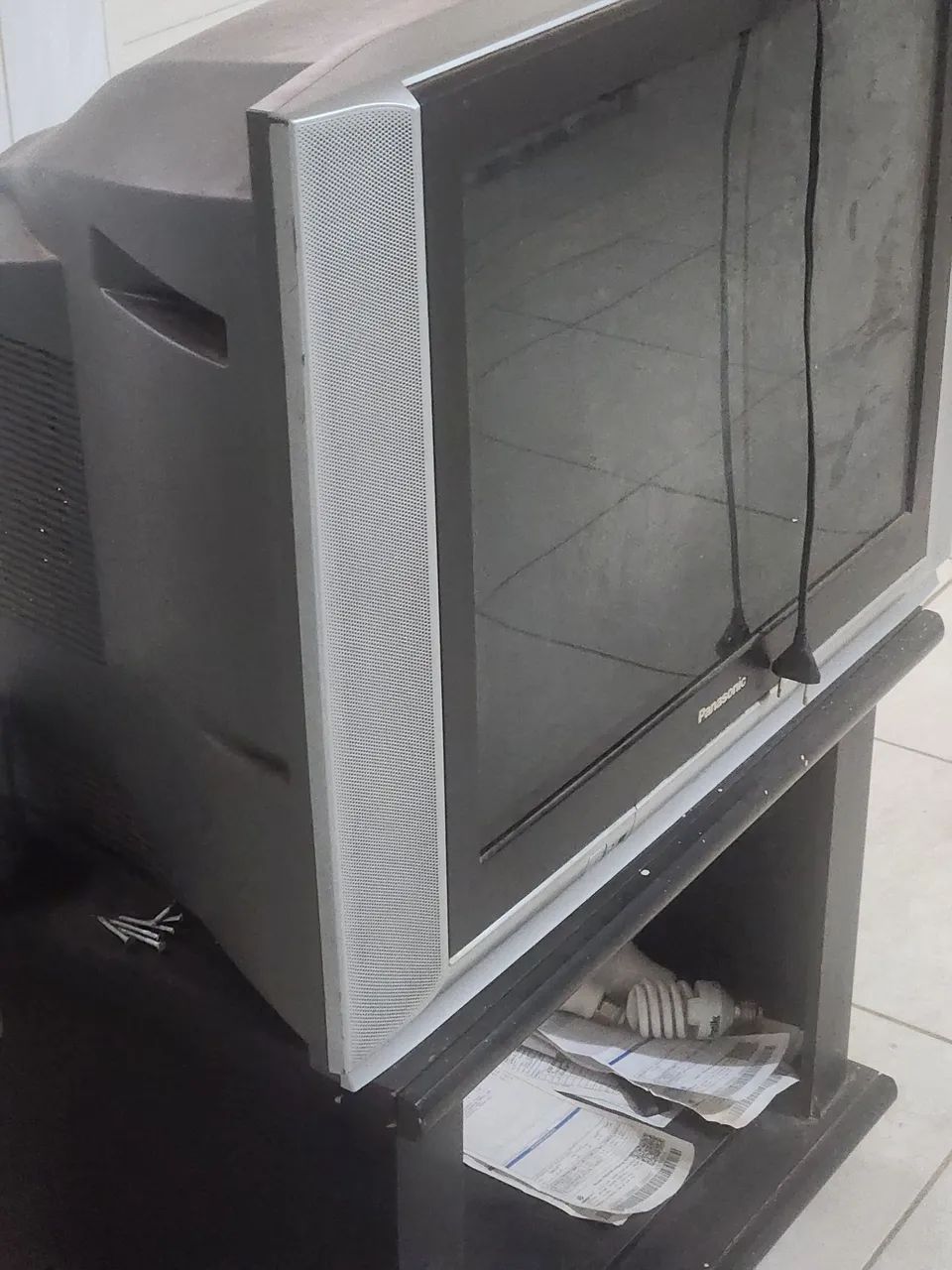 Tv  - Foto 2