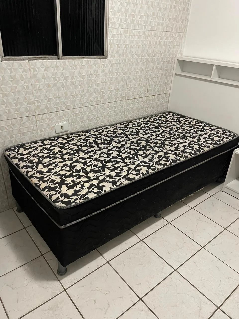 Cama Box com espelho de cama em madeira  - Foto 3