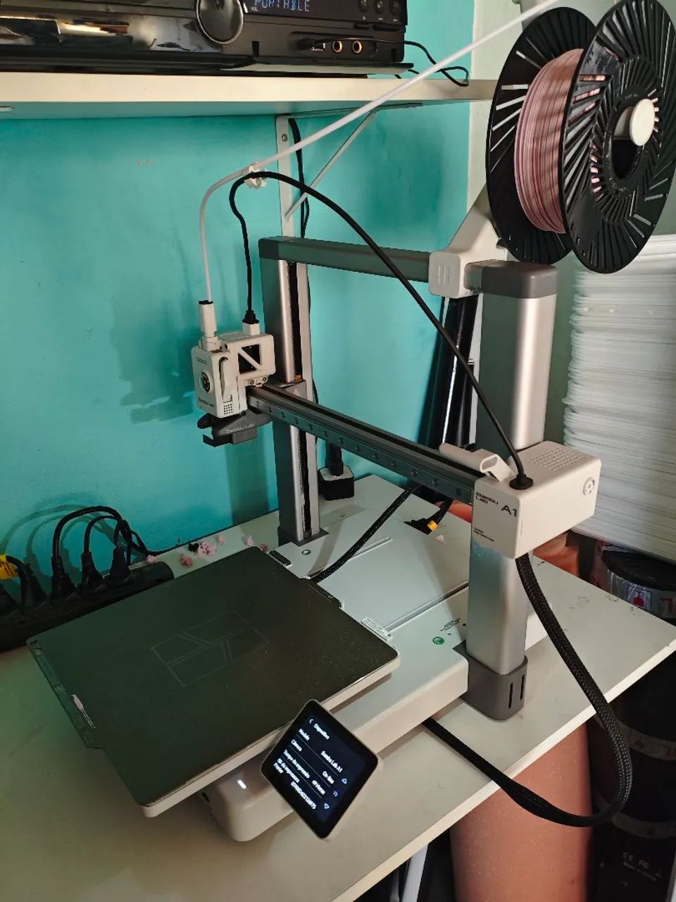IMPRESSORA 3D sem AMS BAMBULAB A1 COM FILAMENTOS 