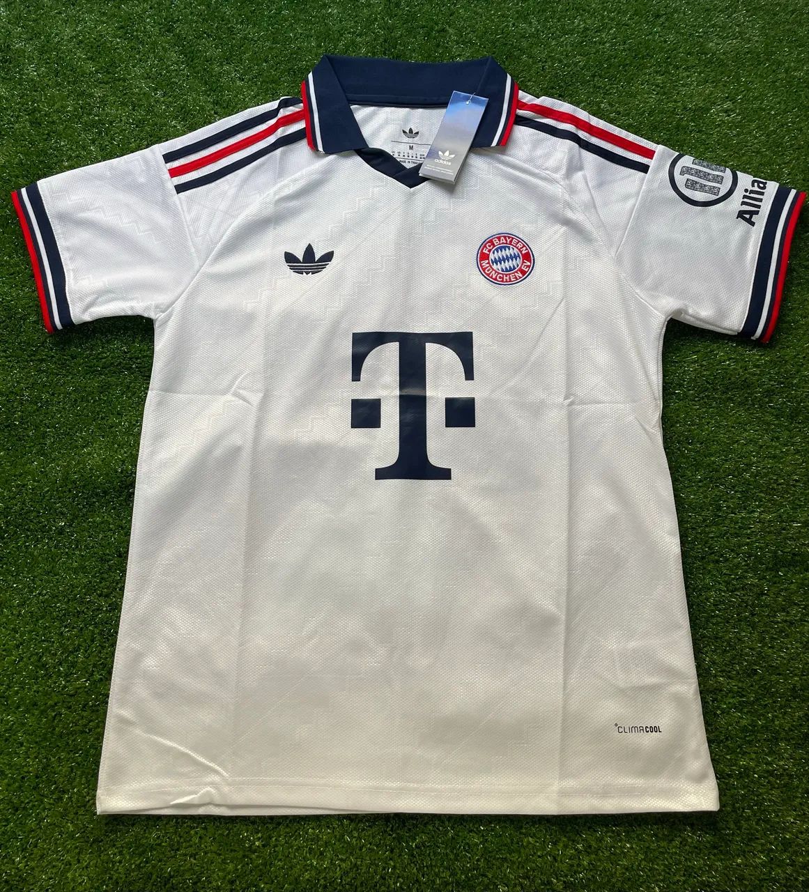BAYERN Camisa 2026 - Foto 3