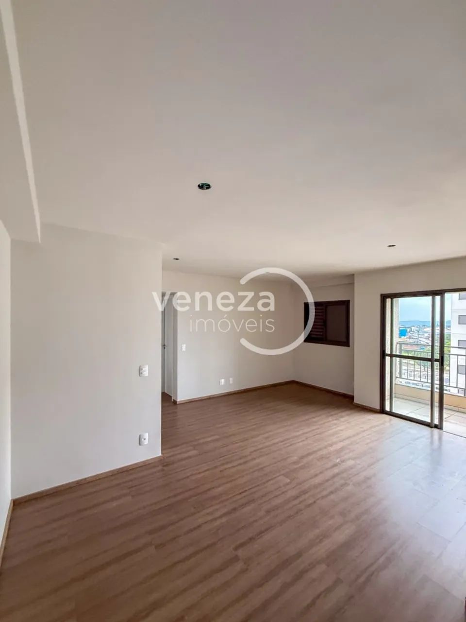 Apartamento à venda no Edifício Vibe, Londrina - Foto 3