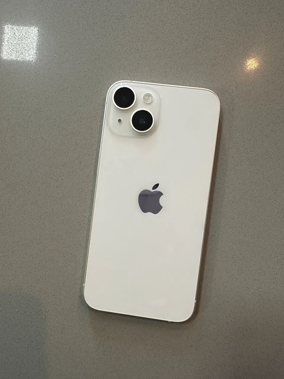 iPhone 13 branco 128GB 