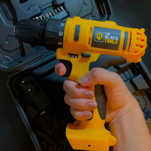The Black Tools Furadeira Parafusadeira 12V Sem Fio + Maleta e Kit Completo |