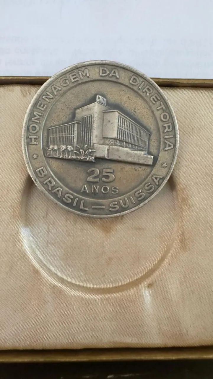 MEDALHA COMEMORATIVA DO LABORATÓRIO- CIBA (1937/1962) - Foto 3