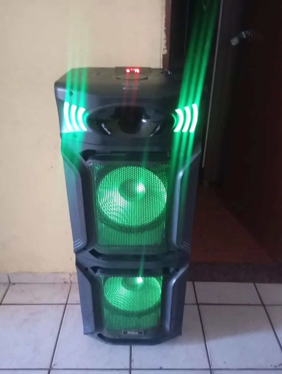Caixa de som philco