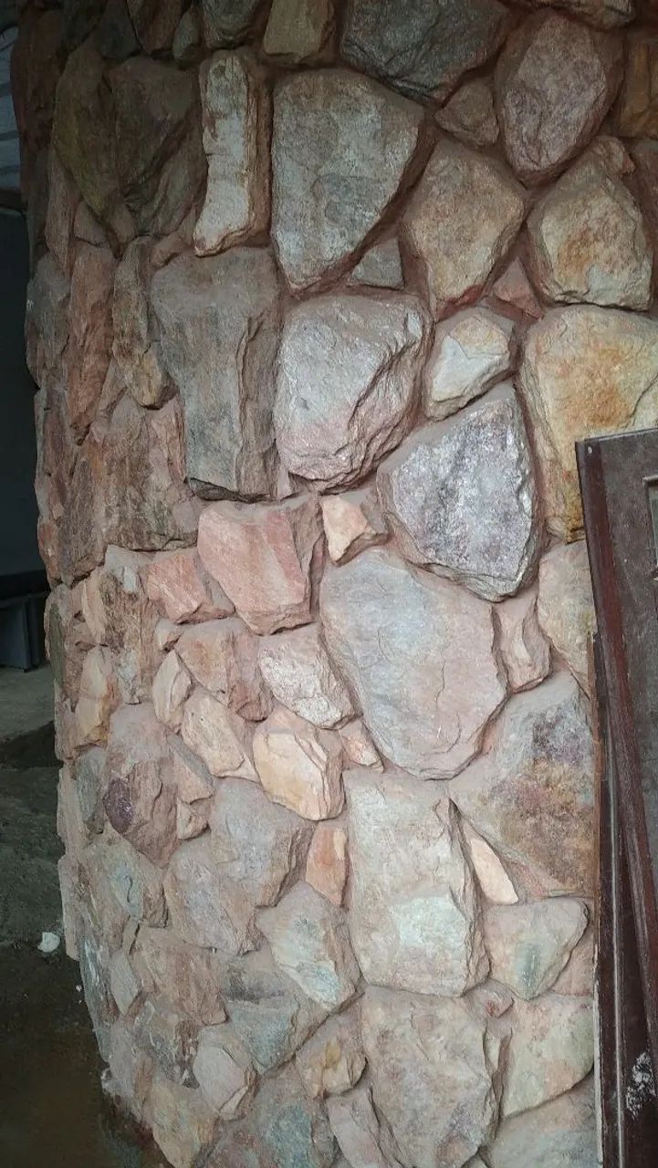 Pedra ouro preto