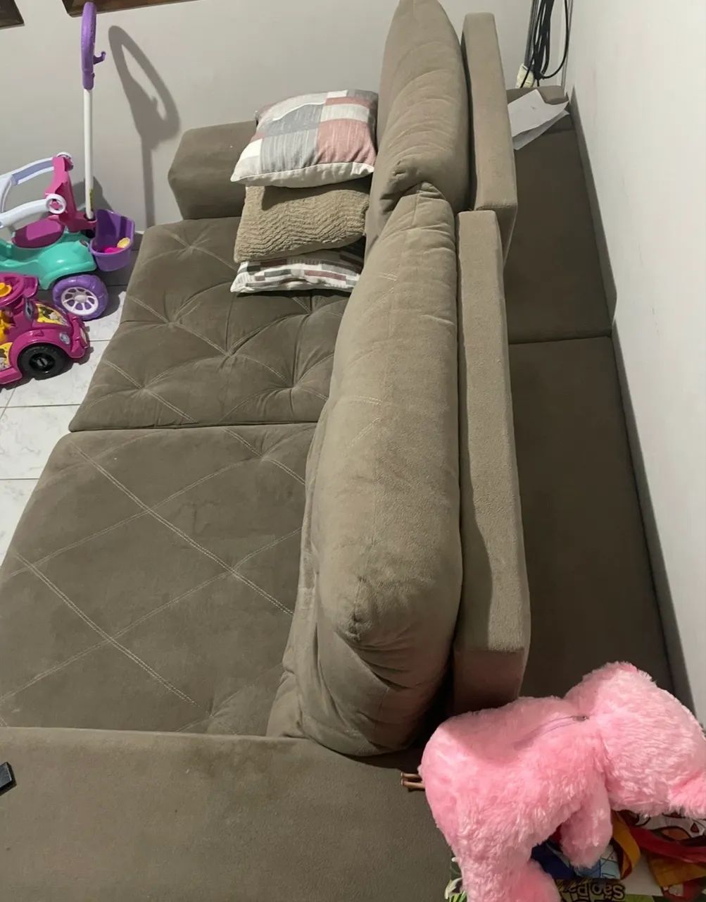 Sofá Retrátil Confortável - Ótimo para Sala