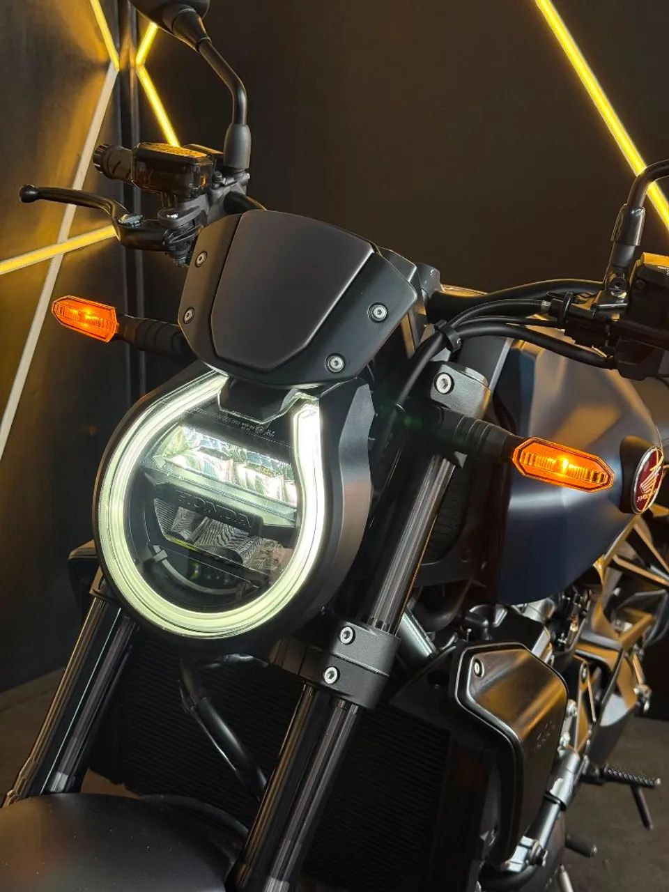 CB 1000 R Black edition 2024 - Foto 4