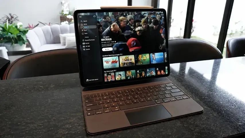 iPad Pro 12,9 M2 256GB + Magic Keyboard + Pencil 2 Usado