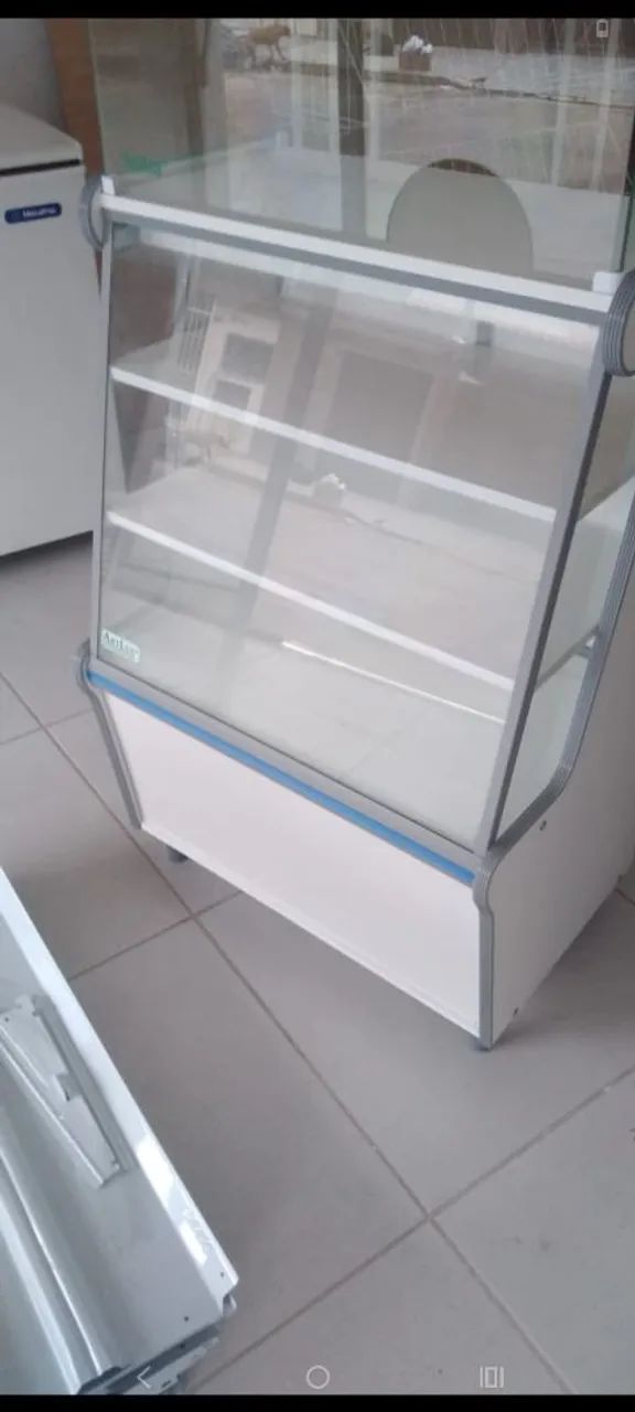 Balcão para Caixa Pouco vezes usado MDF  - Foto 2