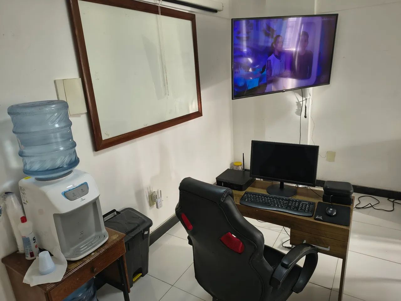 Sala para Escritório, Cursos ou Treinamentos no Centro de Belém - Pronta para Uso! - Foto 2