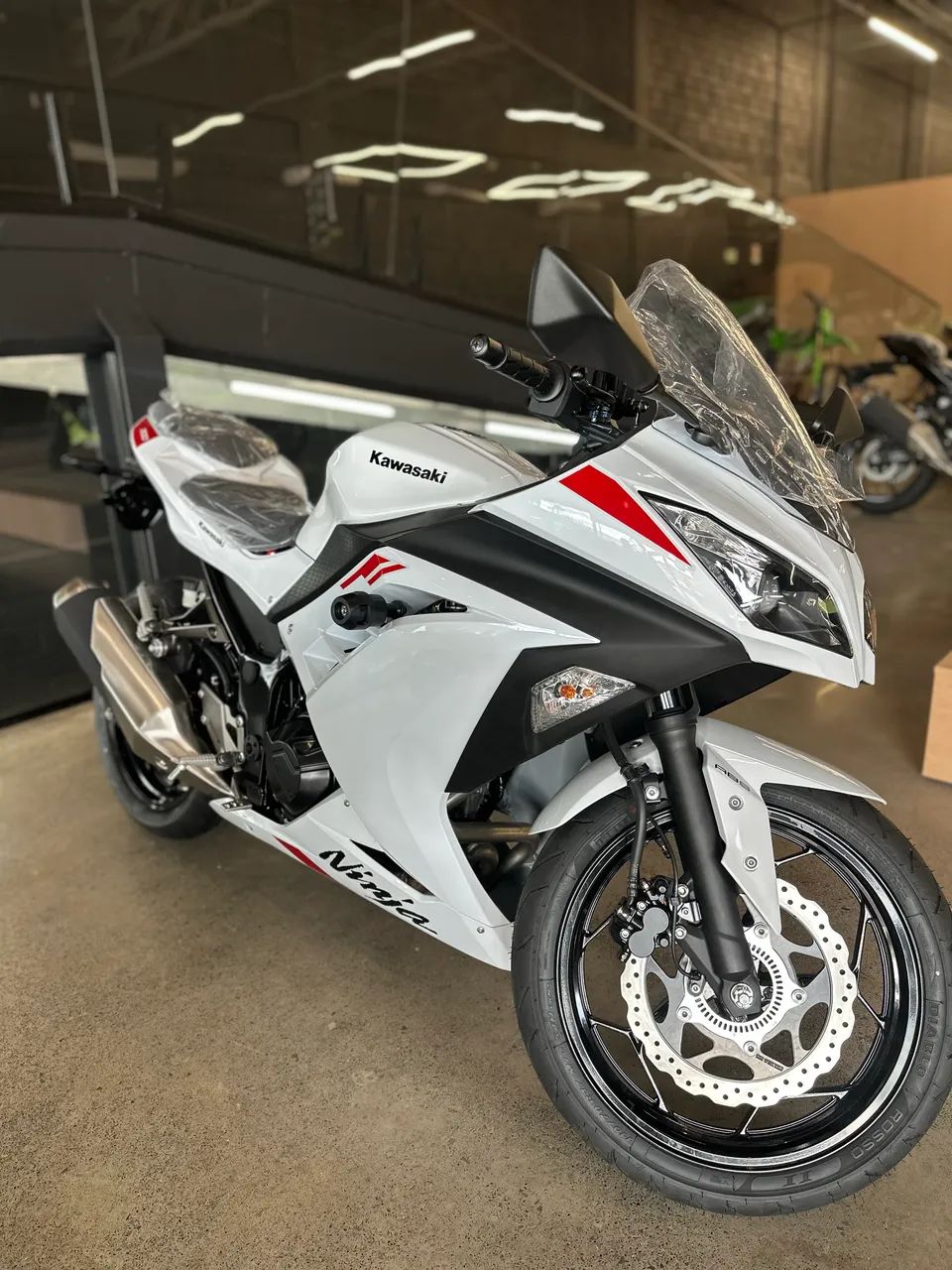 Ninja 300 26/26 - Foto 4
