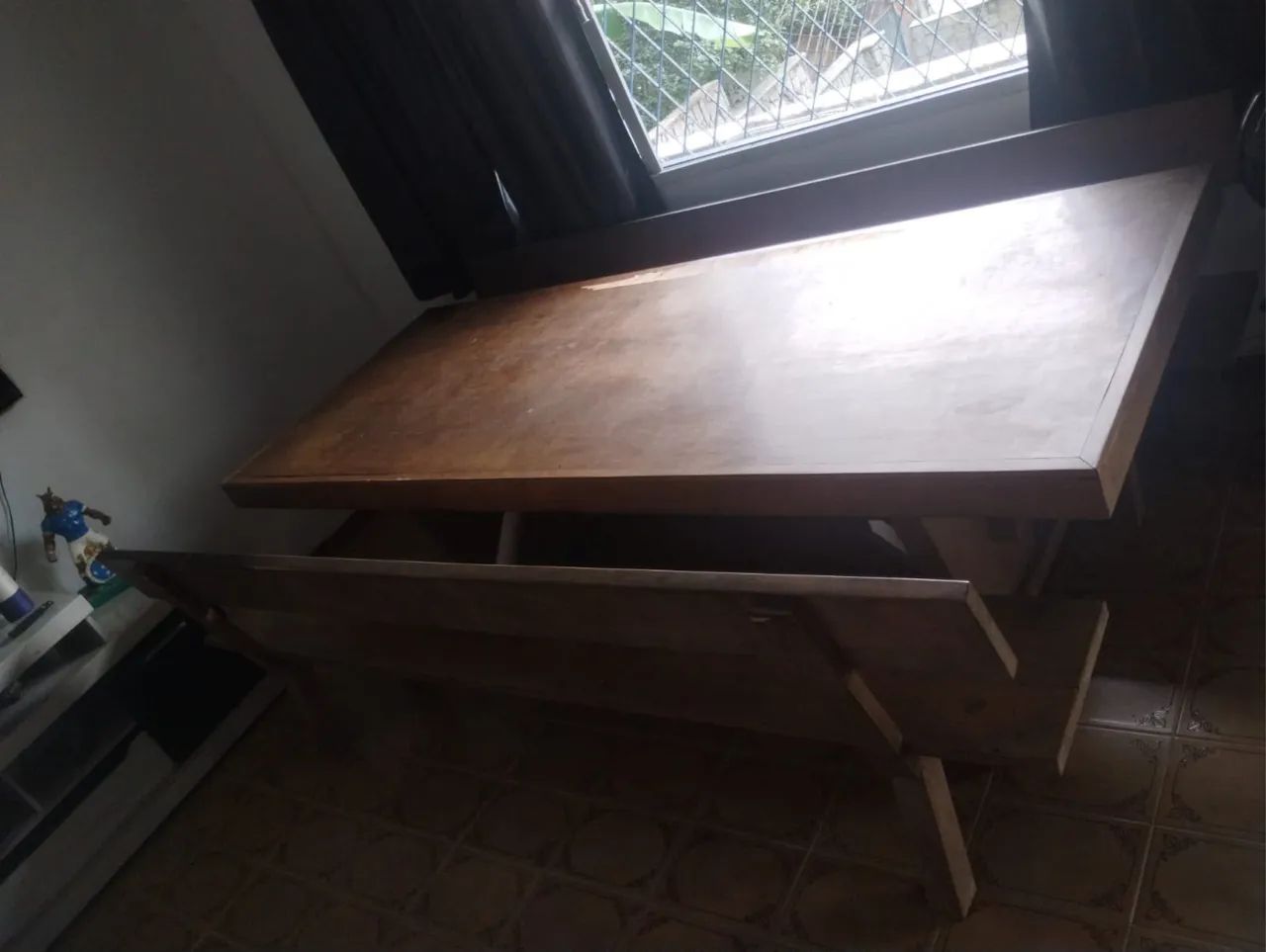 Mesa Rústica 2,50m Madeira Maciça + 2 Bancos Com Encosto - Foto 2