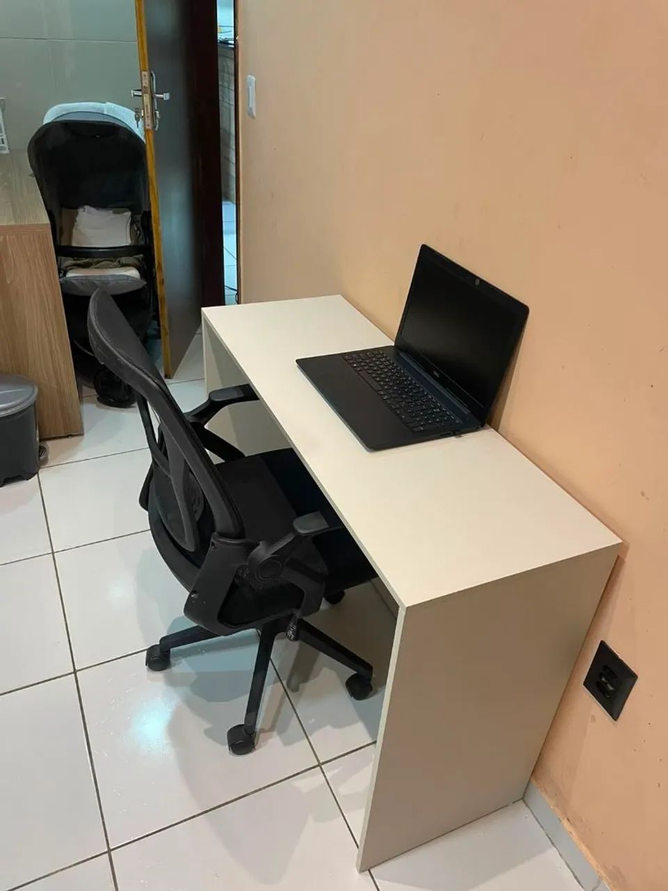 Escrivaninha  - Foto 3