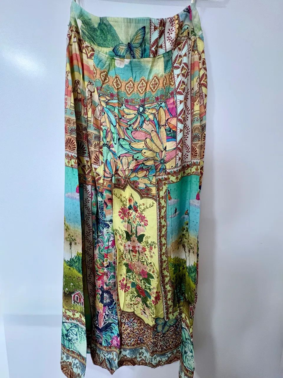 Roupas femininas seminovas  - Foto 5